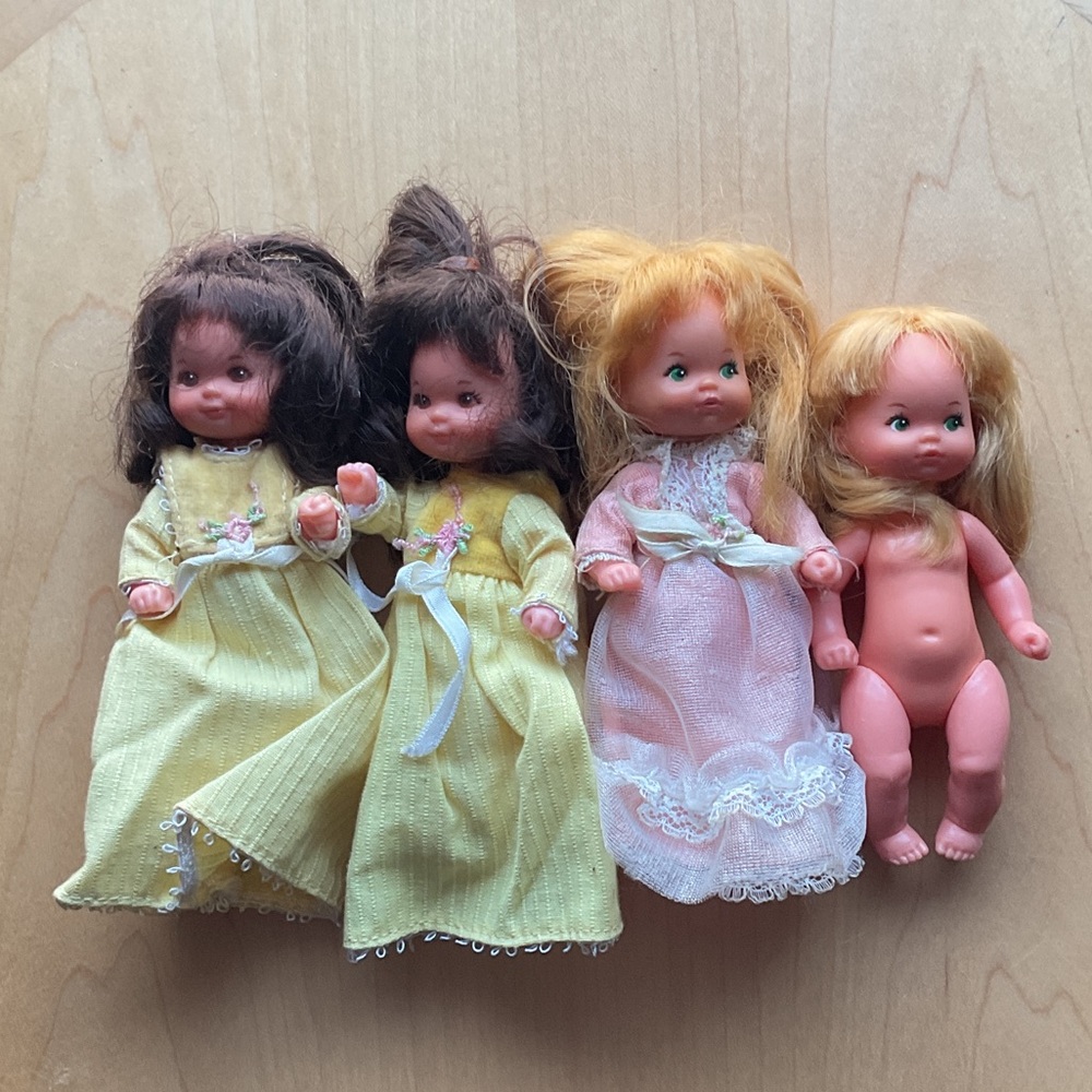 Rosebud Doll Set with Yellow and Pink Dresses